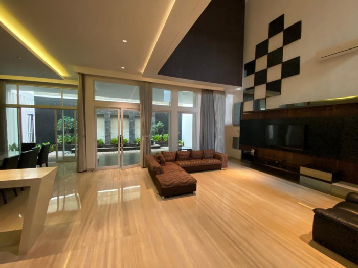 Rumah Dijual di Taman Resort Mediterania PIK Jakarta